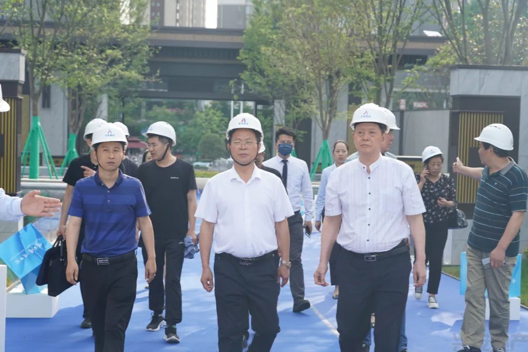 市委统战部副部长陈有随调研兴安府项目建设